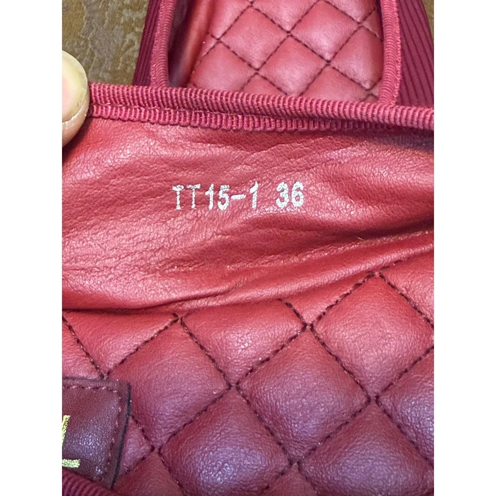 Chanel Burgundy Ribbed Fabric Quilted Leather Ballet Flats CC Logo 36 TT15-1